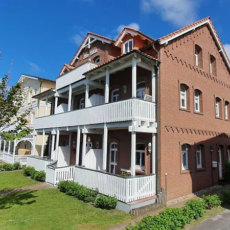 Min Ailoen Min Ailoen10 Apartment